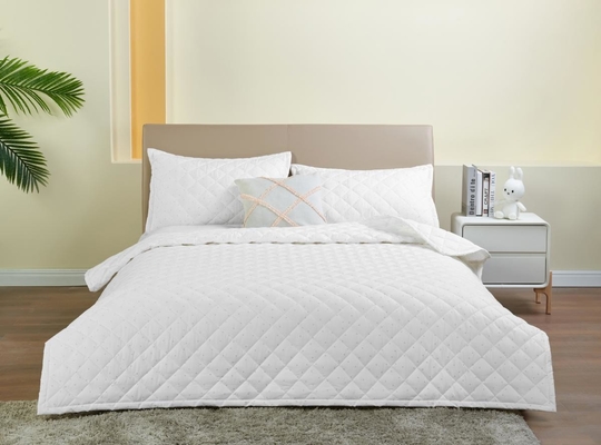 মুদ্রিত হোয়াইট কটন কুইল সেট রানী সাইজ ডুয়েট কভার কাস্টমাইজড